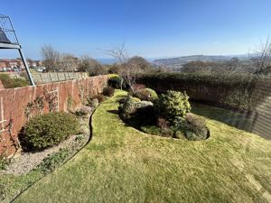 Photo 24- click for photo gallery